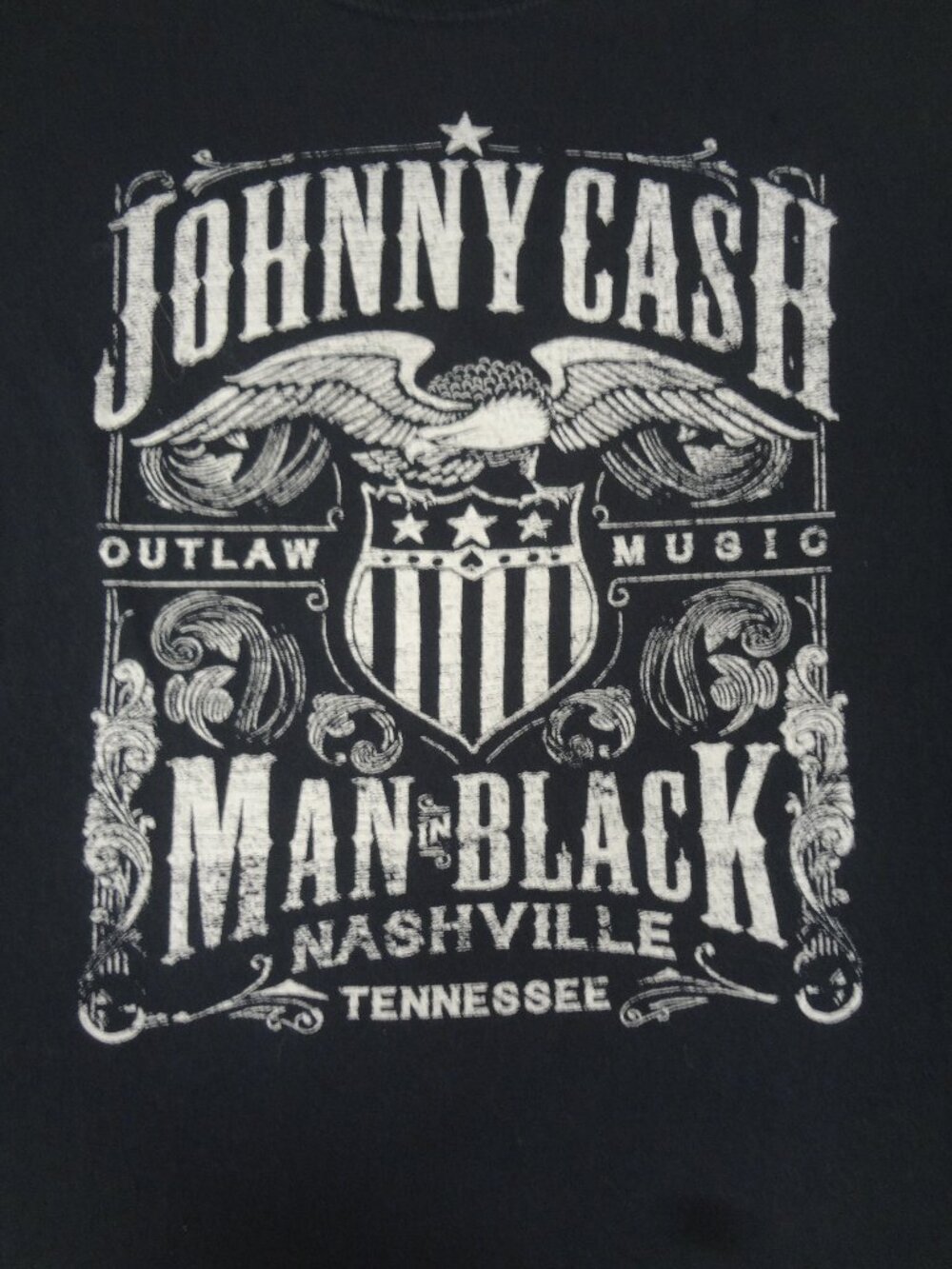JOHNNY CASH THE MAN IN BLACK NASHVILLE TN BLACK LARGE T-SHIRT L702 (HOLE C PICS)